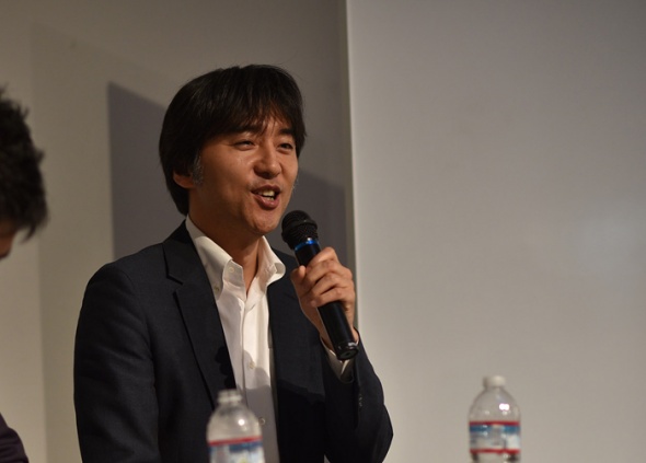 DSC_3563_triming_700 写真:トークセッションの様子(宮嵜泰成 その2)
