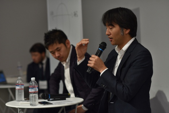 DSC_3599_700 写真:トークセッションの様子(宮嵜泰成 その3)