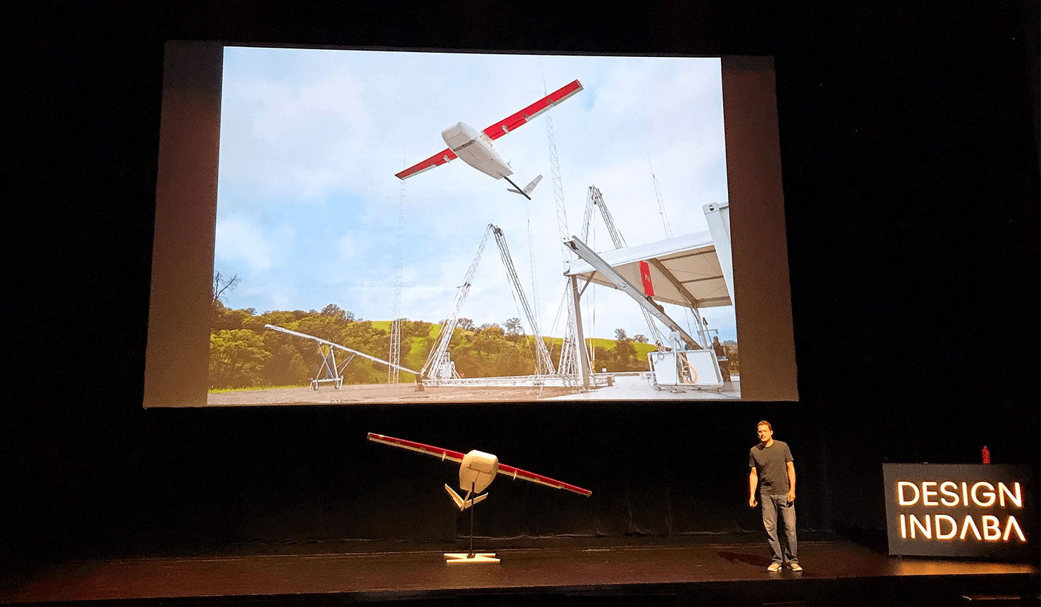 写真:登壇者のスピーチの様子(その2)