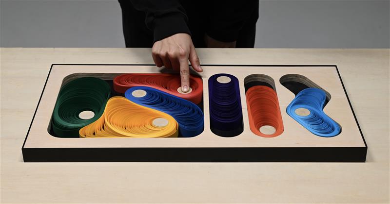 アートプロダクト「INTERACTIVE PRODUCTS “Uz-drawing”」の作品写真